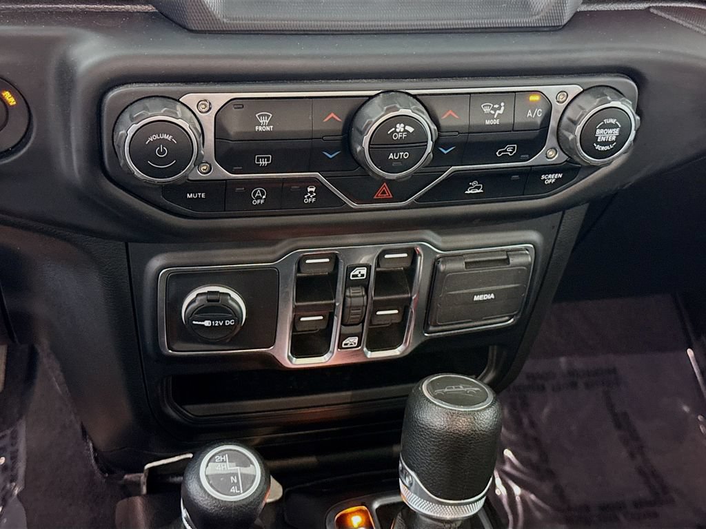 Used 2023 Jeep Gladiator Sport AWD/4WD image 10