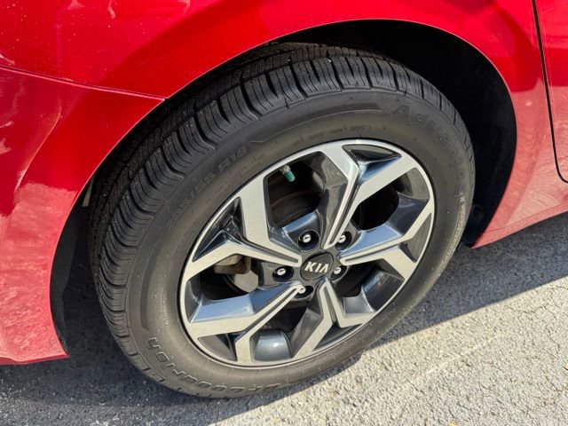 Certified 2021 Kia Forte LXS FWD image 4