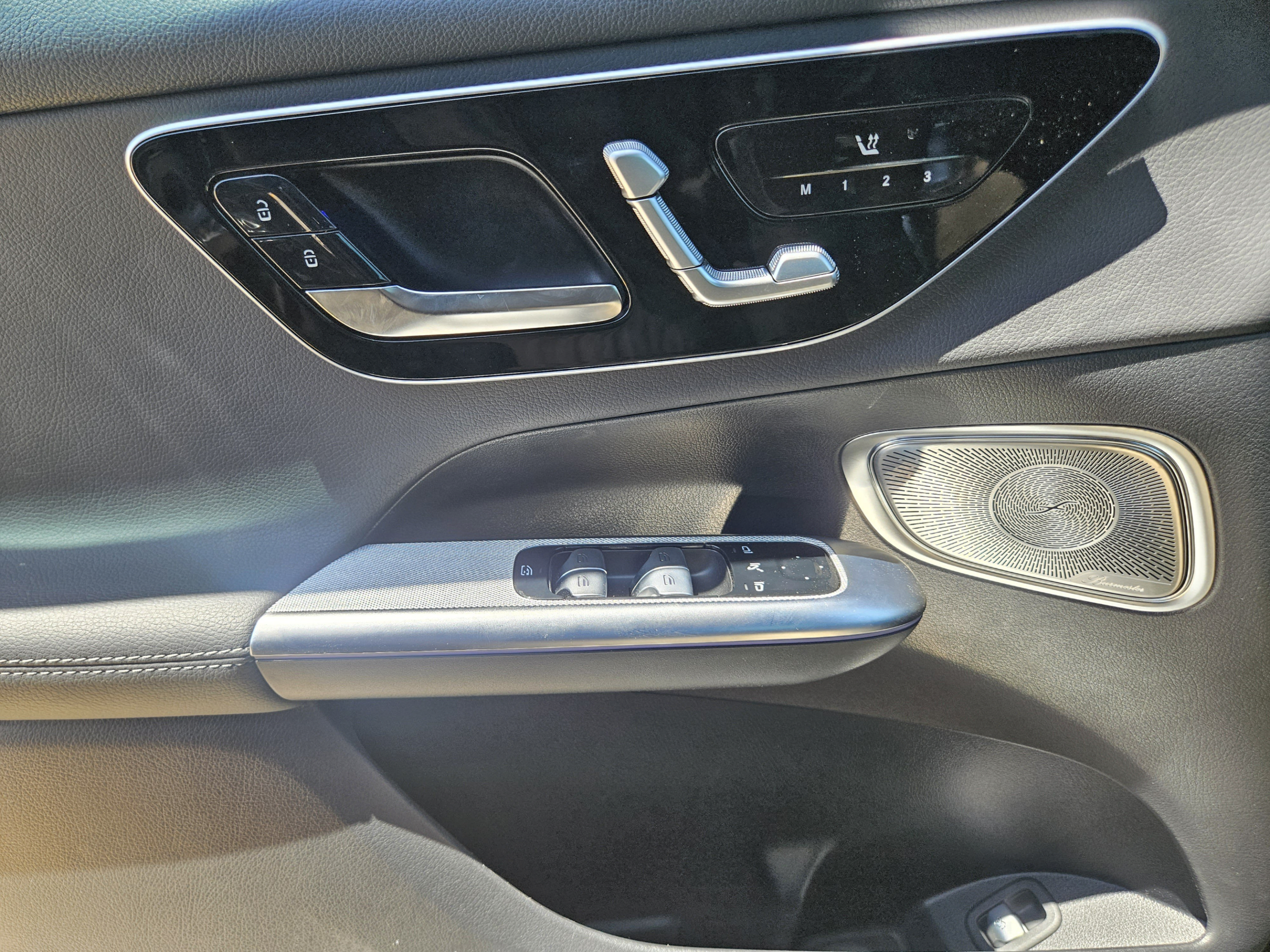 Certified 2026 Mercedes-Benz GLC 300 4MATIC image 12
