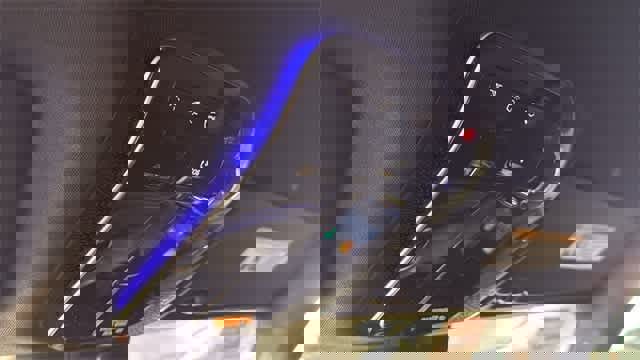 Used 2025 Mercedes-Benz GLC 300 4MATIC image 67