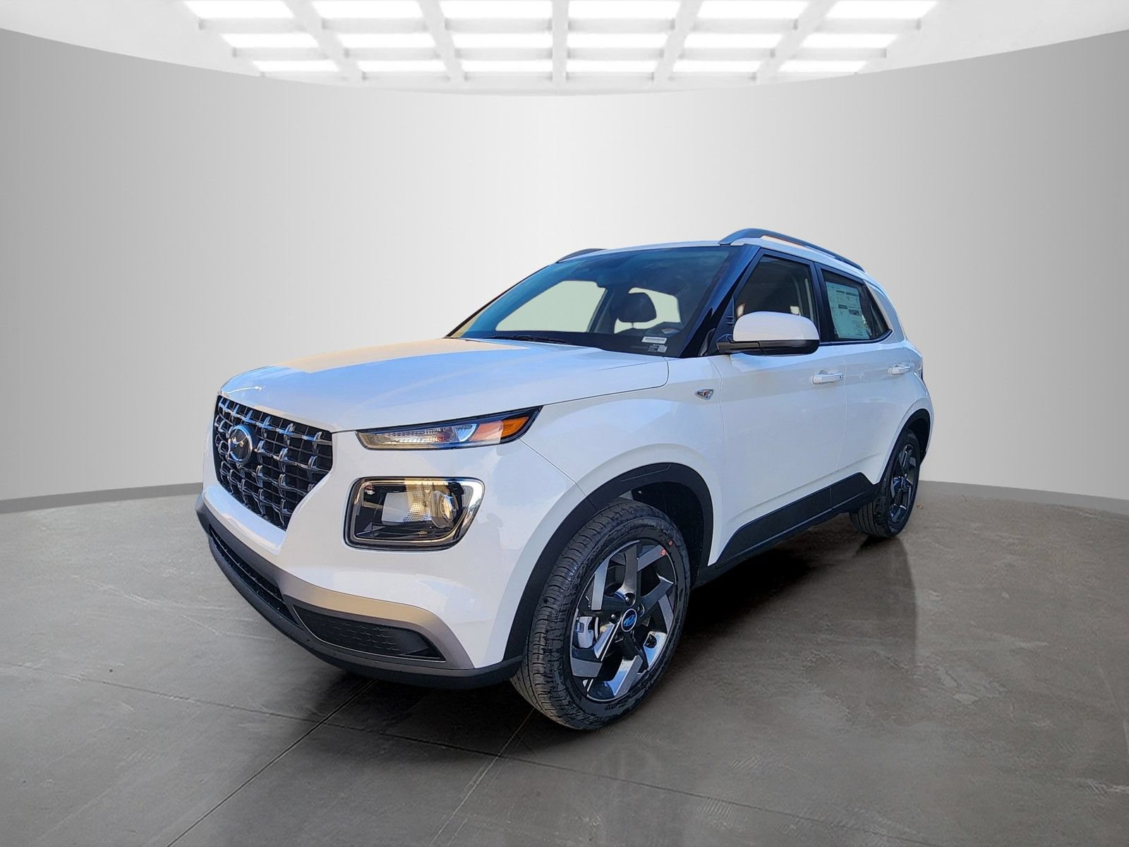 New 2026 Hyundai Venue SEL FWD image 3