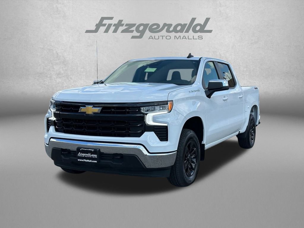 Used 2025 Chevrolet Silverado 1500 LT image 2