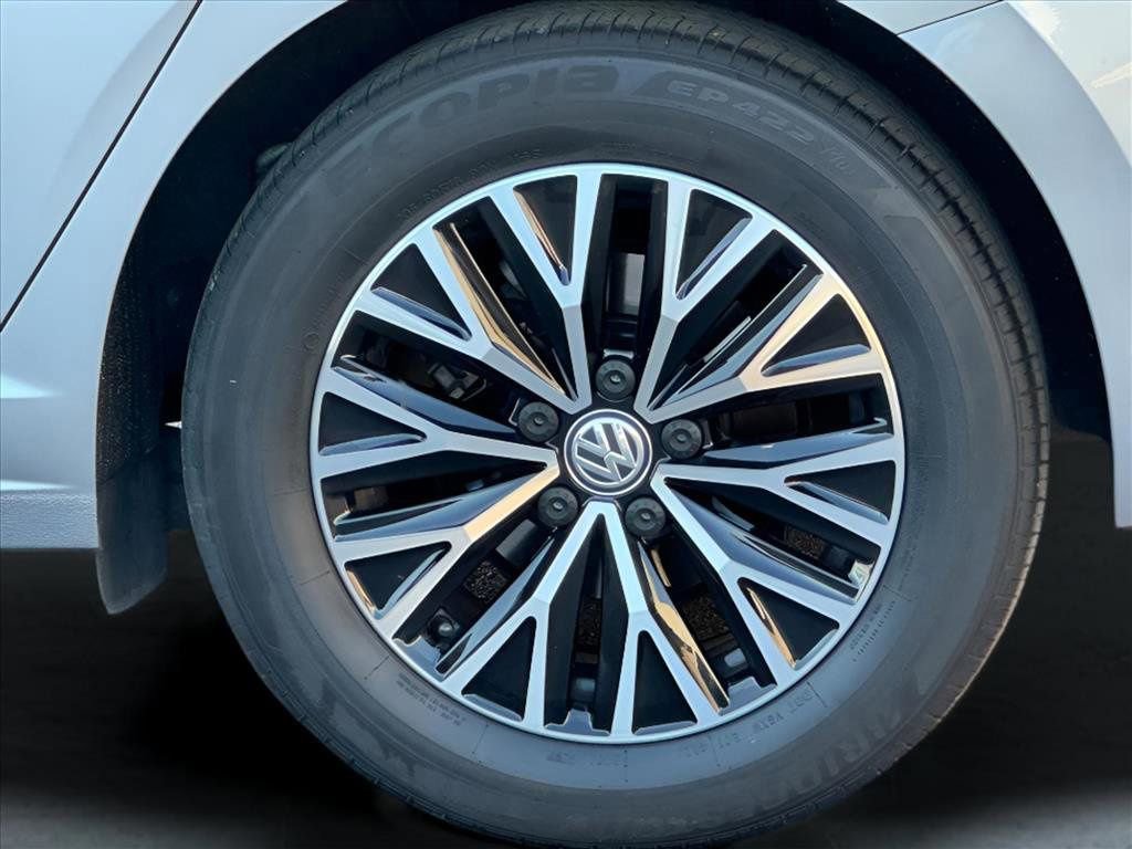 Used 2021 Volkswagen Jetta S w/ Driver Assistance Package image 10