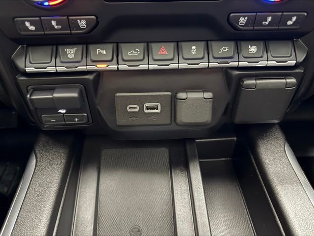 Used 2023 Chevrolet Silverado 3500 LTZ w/ LTZ Convenience Package image 38