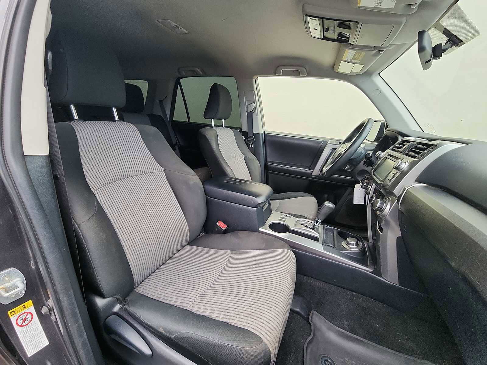 Used 2018 Toyota 4Runner SR5 image 25