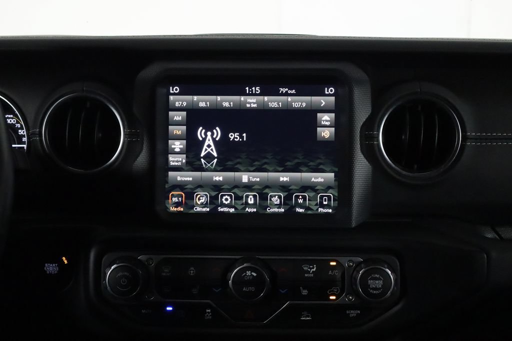 Used 2023 Jeep Wrangler Unlimited Sahara w/ Cold Weather Group AWD/4WD image 25