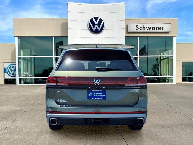 New 2026 Volkswagen Atlas Peak Edition AWD/4WD image 7