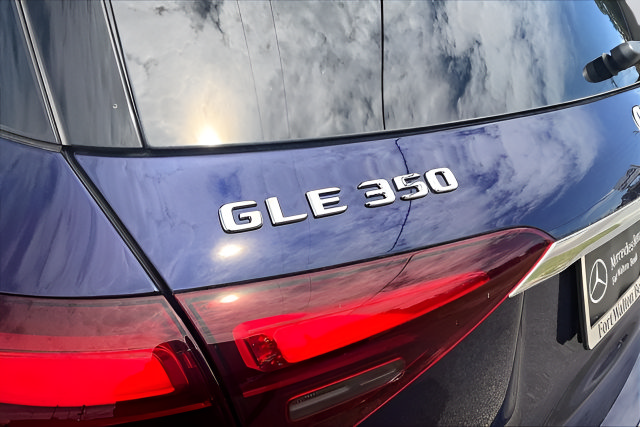 Used 2025 Mercedes-Benz GLE 350 4MATIC image 24