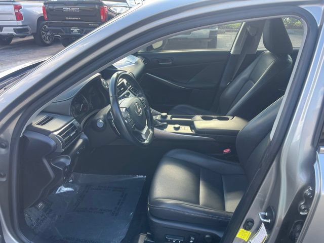 Used 2018 Lexus IS 300 w/ Accessory Package 2 RWD image 15