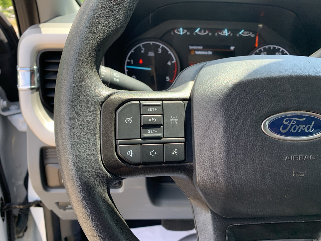 Used 2023 Ford F550 4x4 Crew Cab Super Duty image 17