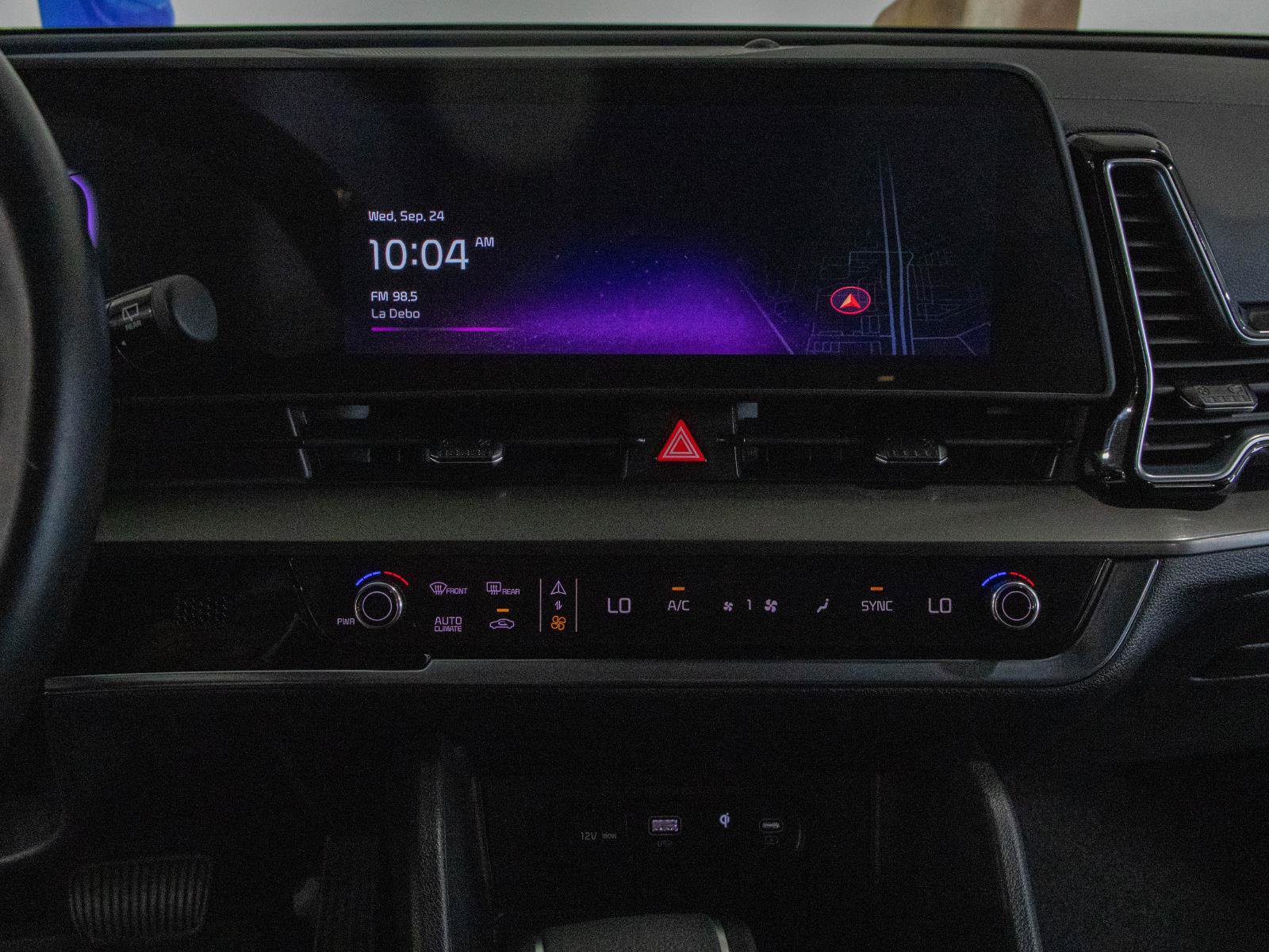 New 2025 Kia Sportage EX image 4