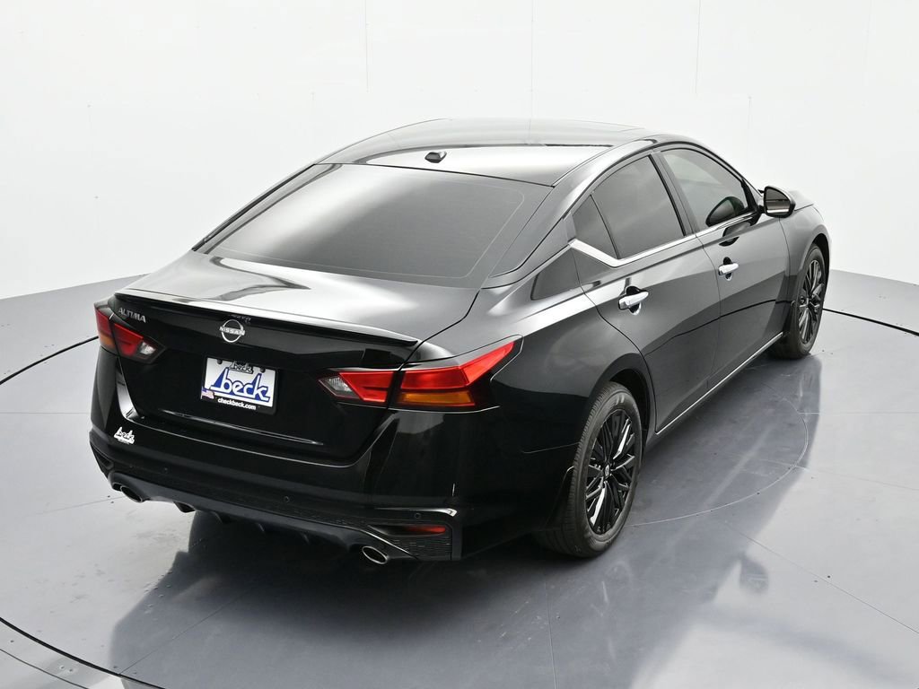 New 2025 Nissan Altima 2.5 SV w/ SV Special Edition Package image 32