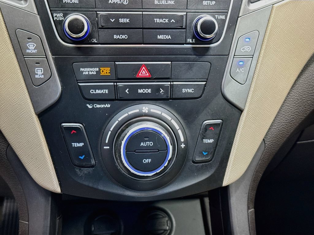 Used 2017 Hyundai Santa Fe Sport FWD image 15