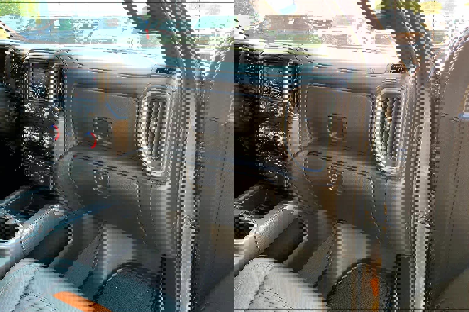 Used 2021 GMC Sierra 1500 AT4 AWD/4WD image 18