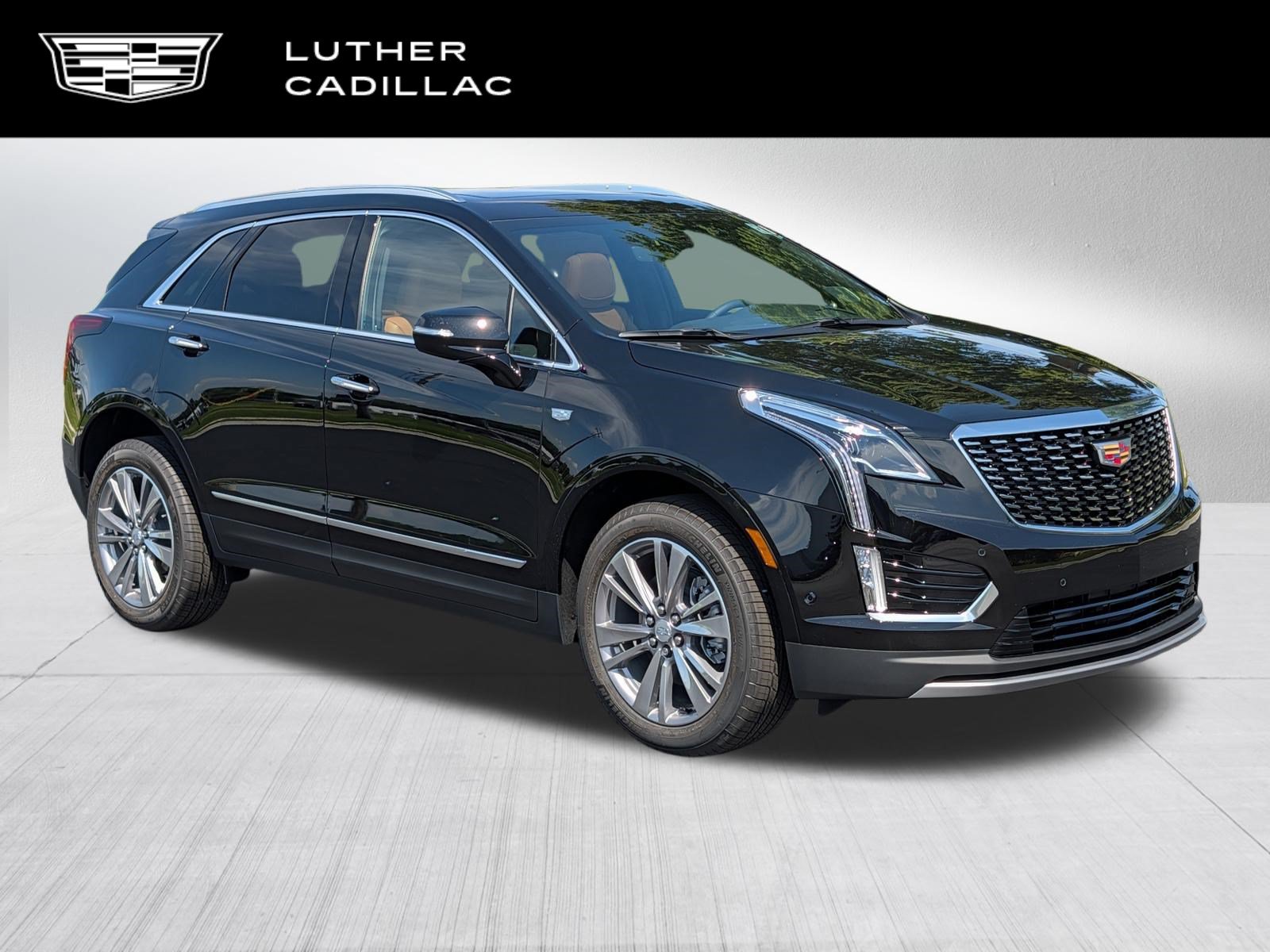 New 2026 Cadillac XT5 Premium Luxury w/ LPO, Floor Liner Package AWD/4WD video 1
