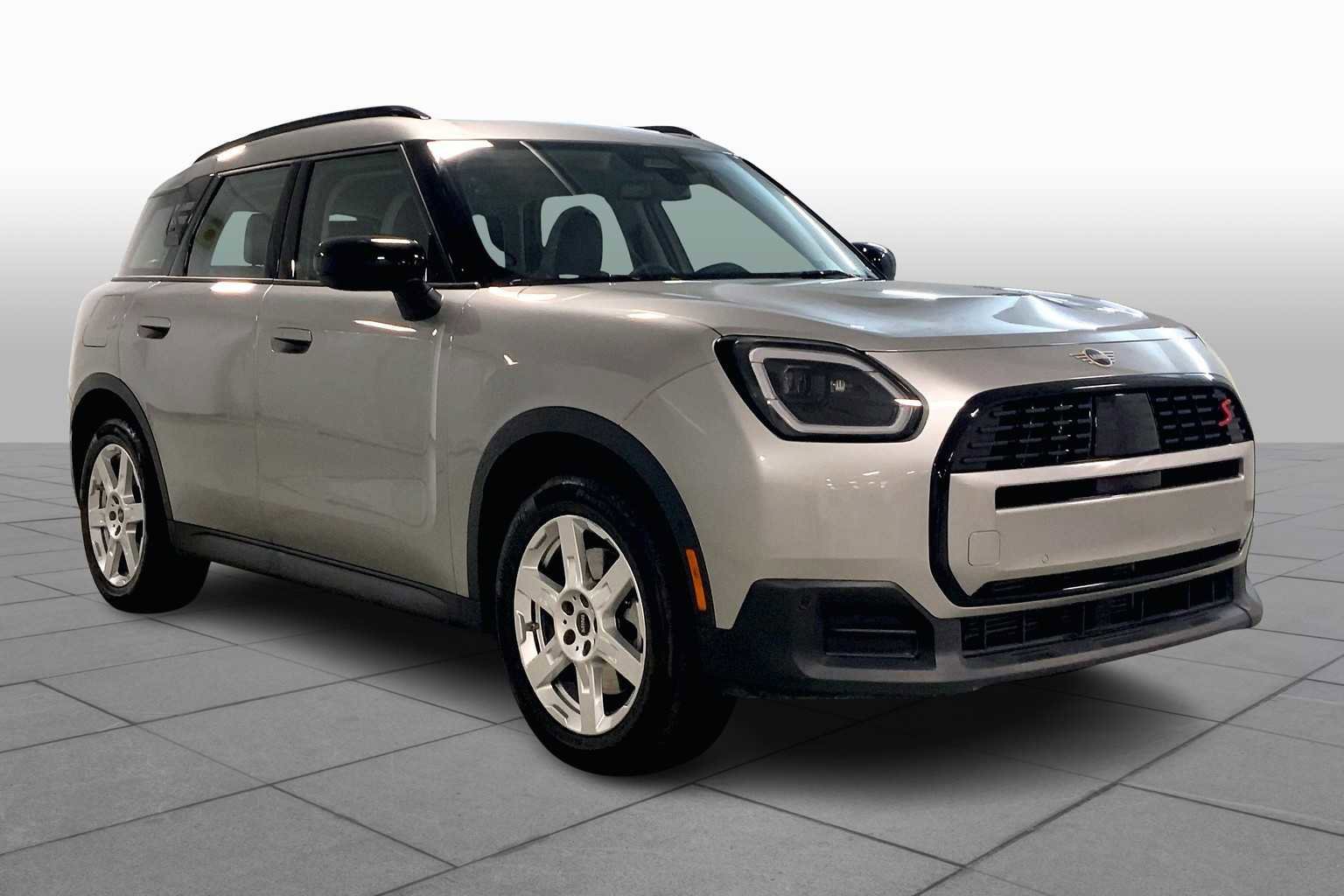 Certified 2025 MINI Cooper Countryman S image 2