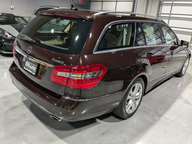 Used 2011 Mercedes-Benz E 350 4MATIC Wagon image 9