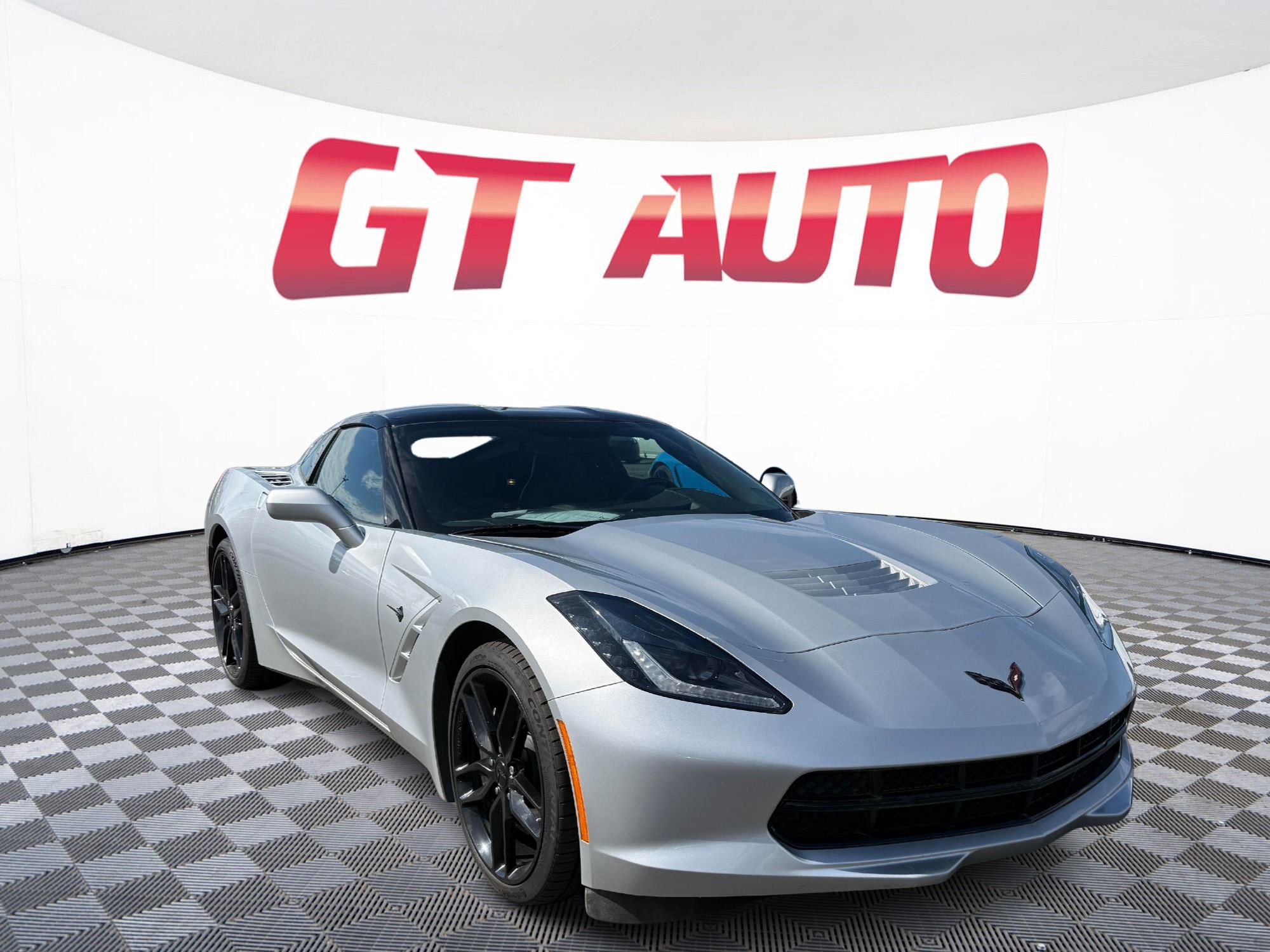 Used 2019 Chevrolet Corvette Stingray Coupe w/ Carbon Flash Badge Package image 1