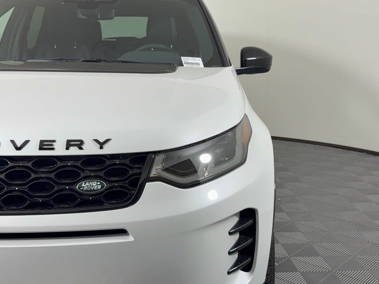 New 2026 Land Rover Discovery Sport Landmark AWD/4WD image 12