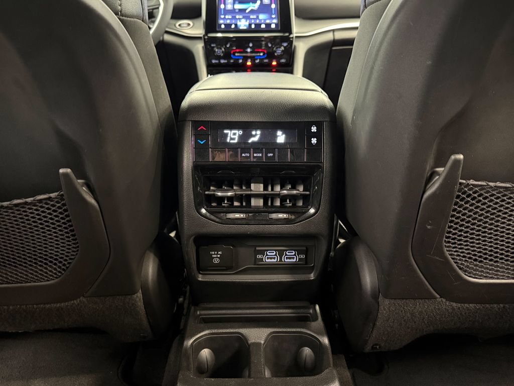 Used 2023 Jeep Grand Cherokee L Laredo AWD/4WD image 35