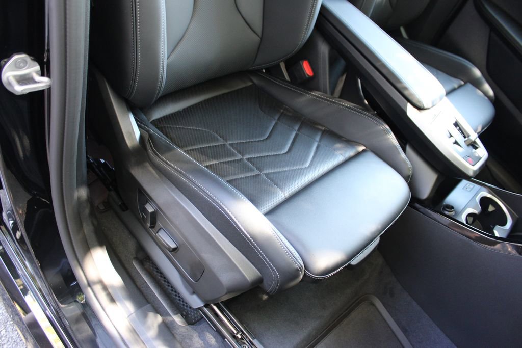 New 2026 BMW X1 M35i image 28