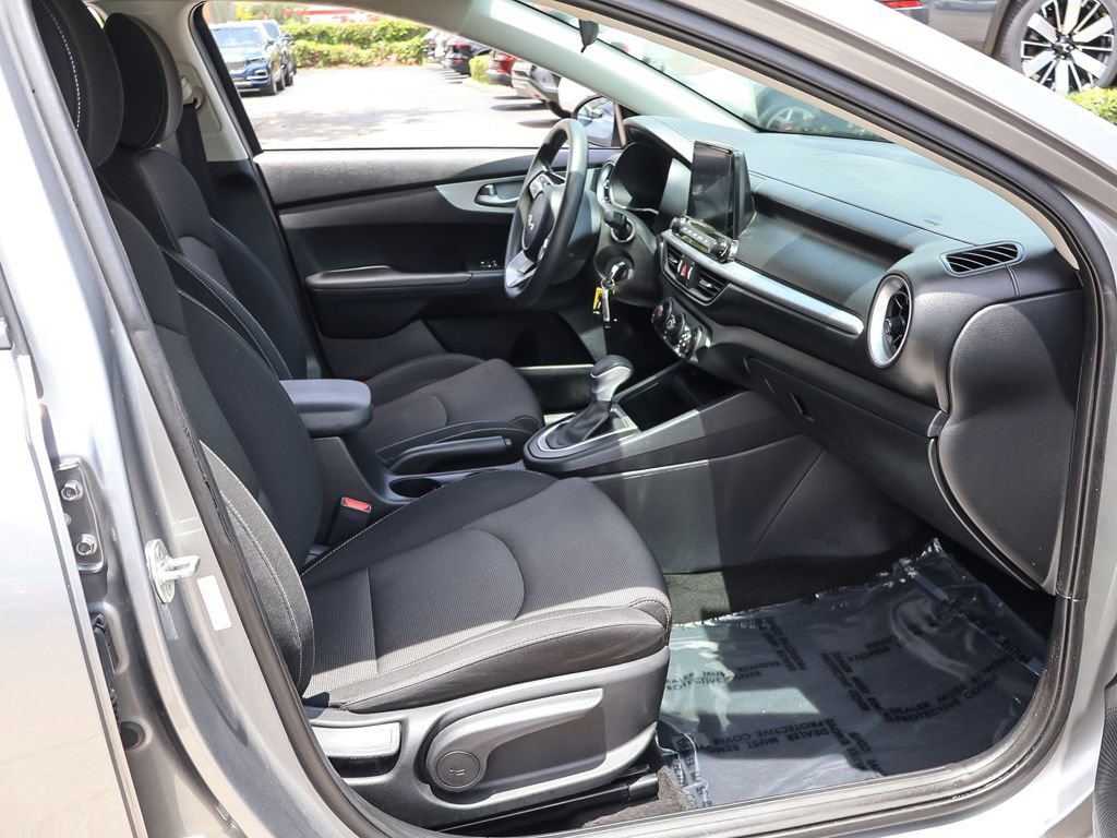 Used 2024 Kia Forte LXS FWD image 24