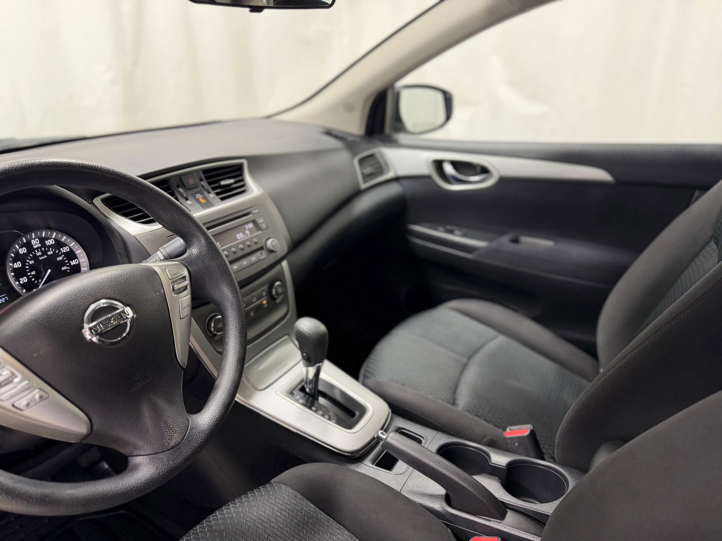 Used 2014 Nissan Sentra SR image 19