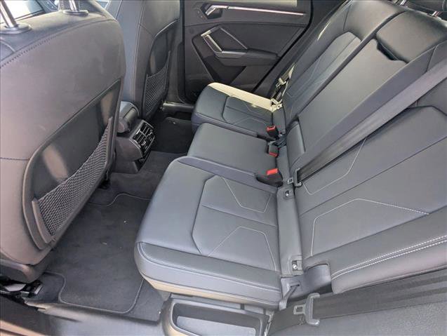 Used 2024 Audi Q3 2.0T Premium Plus AWD/4WD image 17