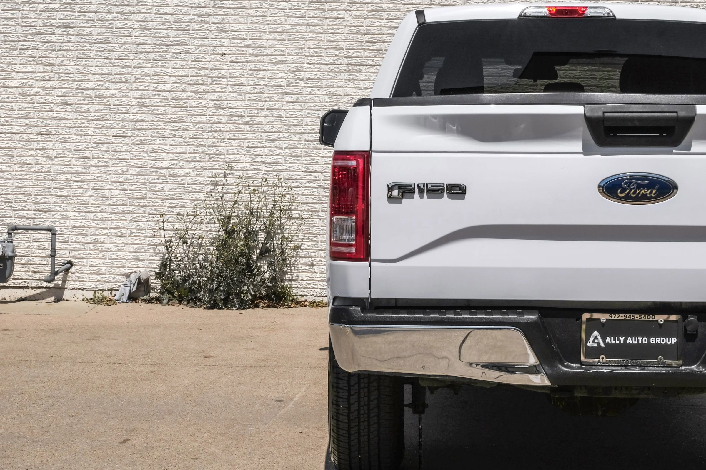 Used 2015 Ford F150 XLT image 38