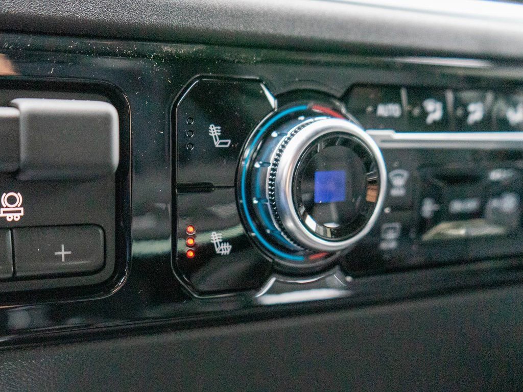 New 2026 GMC Sierra 1500 Elevation w/ Elevation Premium Package AWD/4WD image 26