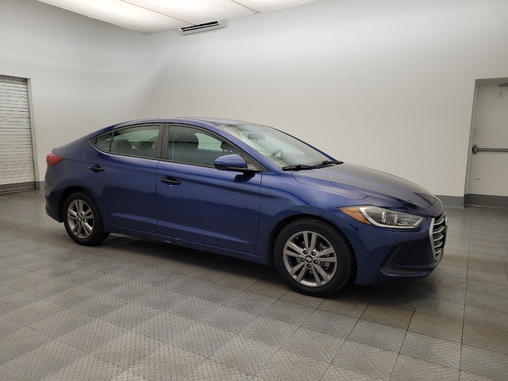 Used 2017 Hyundai Elantra SE image 11
