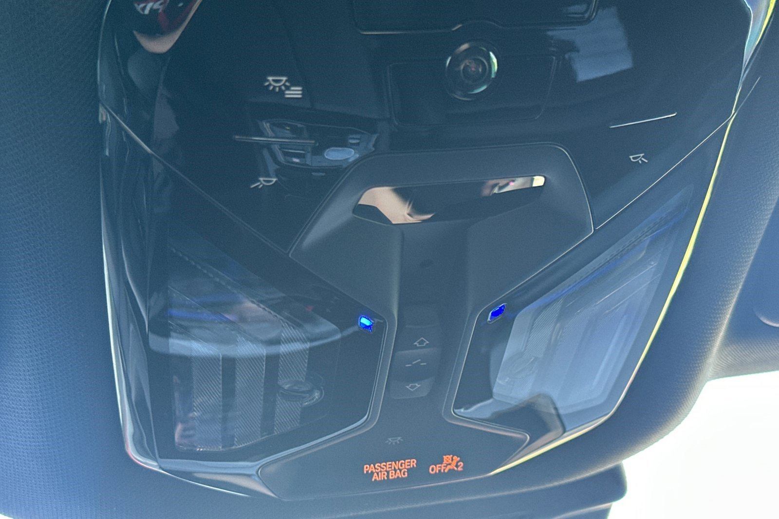 Used 2025 BMW 530i w/ Premium Package image 23