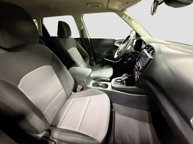 Used 2023 Kia Soul LX w/ LX Technology Package image 26