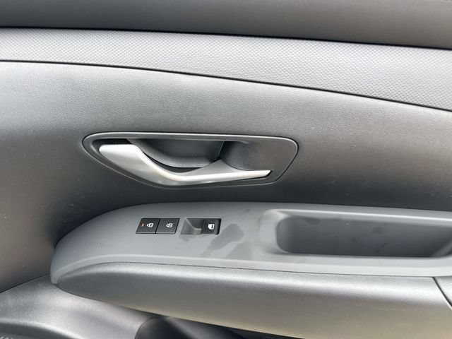 New 2026 Hyundai Tucson SE FWD image 17
