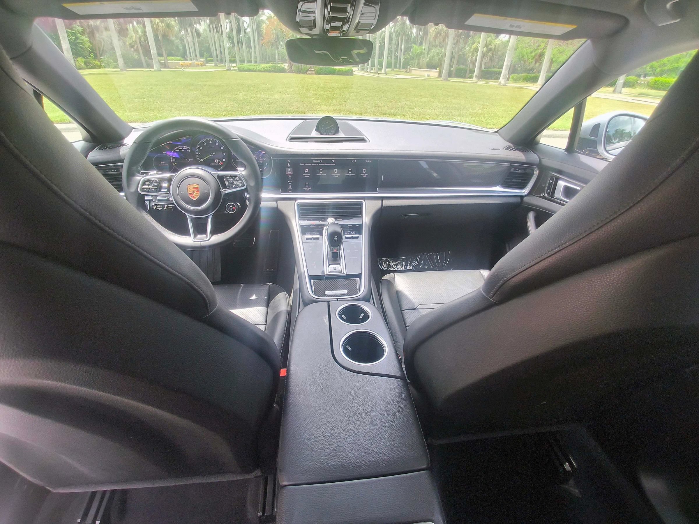 Used 2018 Porsche Panamera 4 AWD/4WD image 30