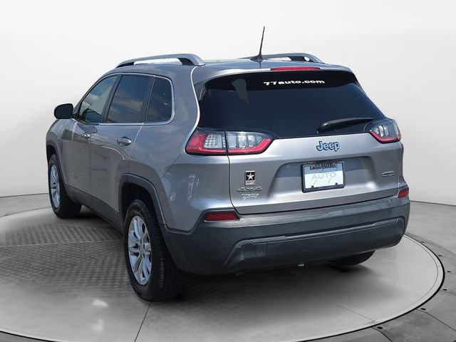 Used 2019 Jeep Cherokee Latitude w/ Cold Weather Group AWD/4WD image 3
