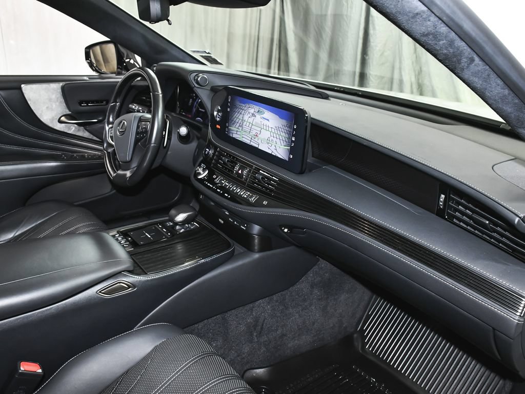 Used 2022 Lexus LS 500h AWD w/ Luxury Package image 68