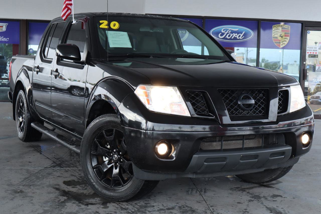Used 2020 Nissan Frontier SV w/ Midnight Edition Floor Mats RWD image 2
