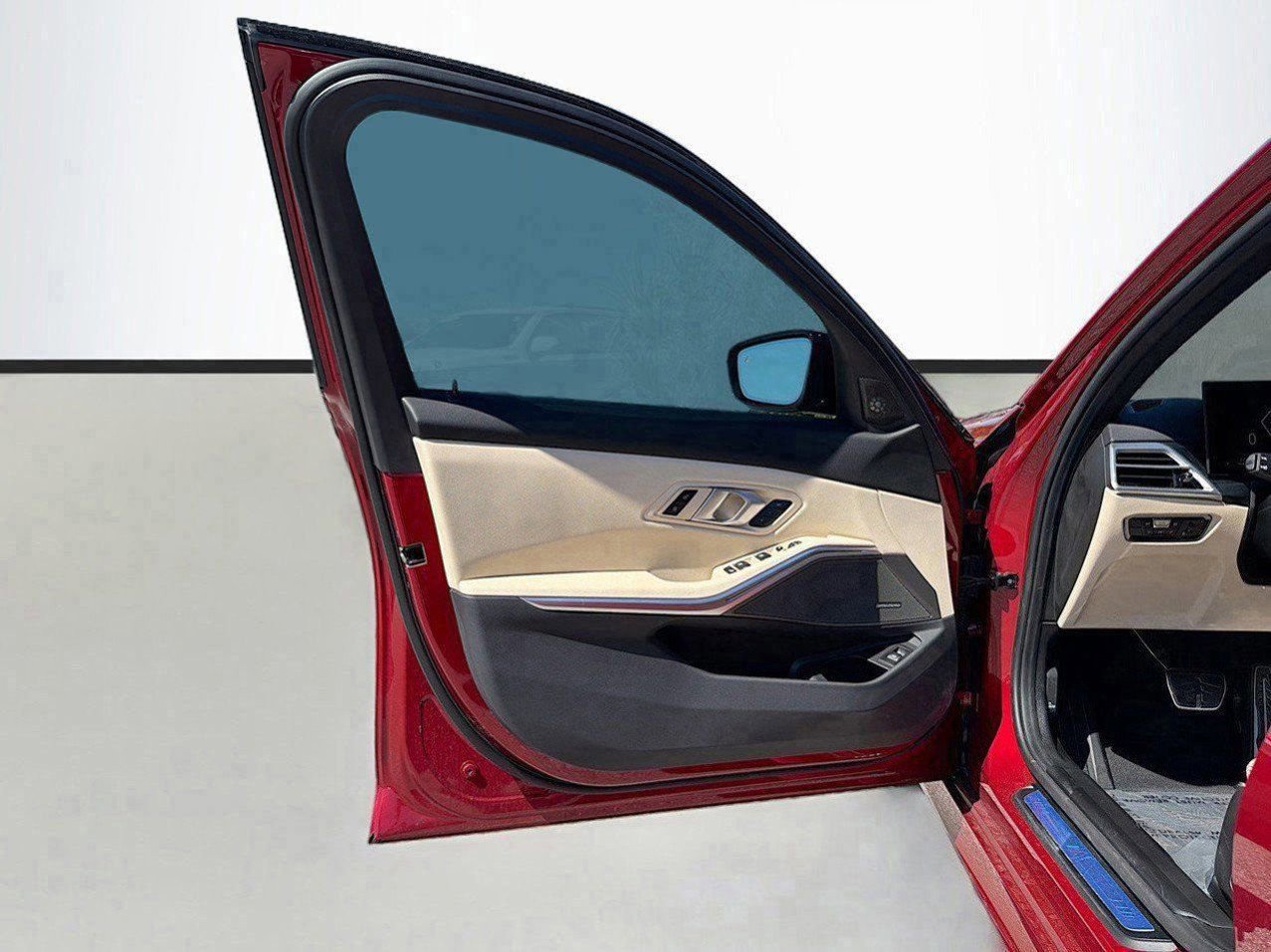 New 2025 BMW 330i Sedan w/ M Sport Package RWD image 23