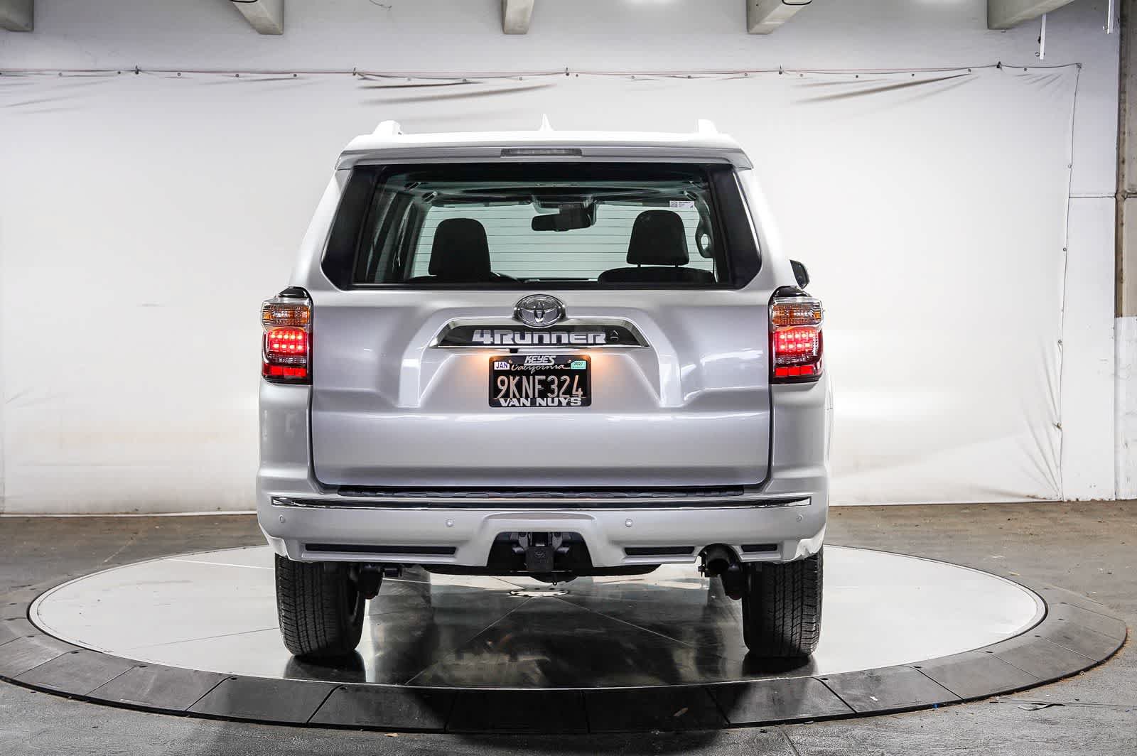 Certified 2024 Toyota 4Runner Limited AWD/4WD image 4