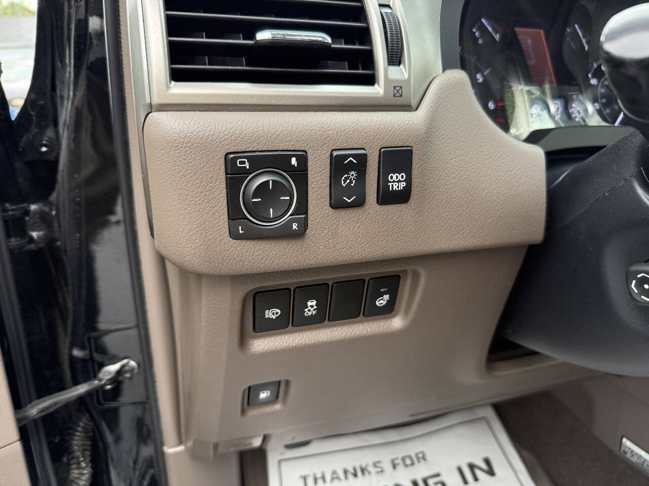Used 2017 Lexus GX 460 Luxury w/ Preferred Accessory Package AWD/4WD image 20