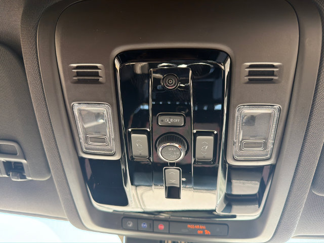 Used 2026 GMC Yukon XL Elevation AWD/4WD image 27