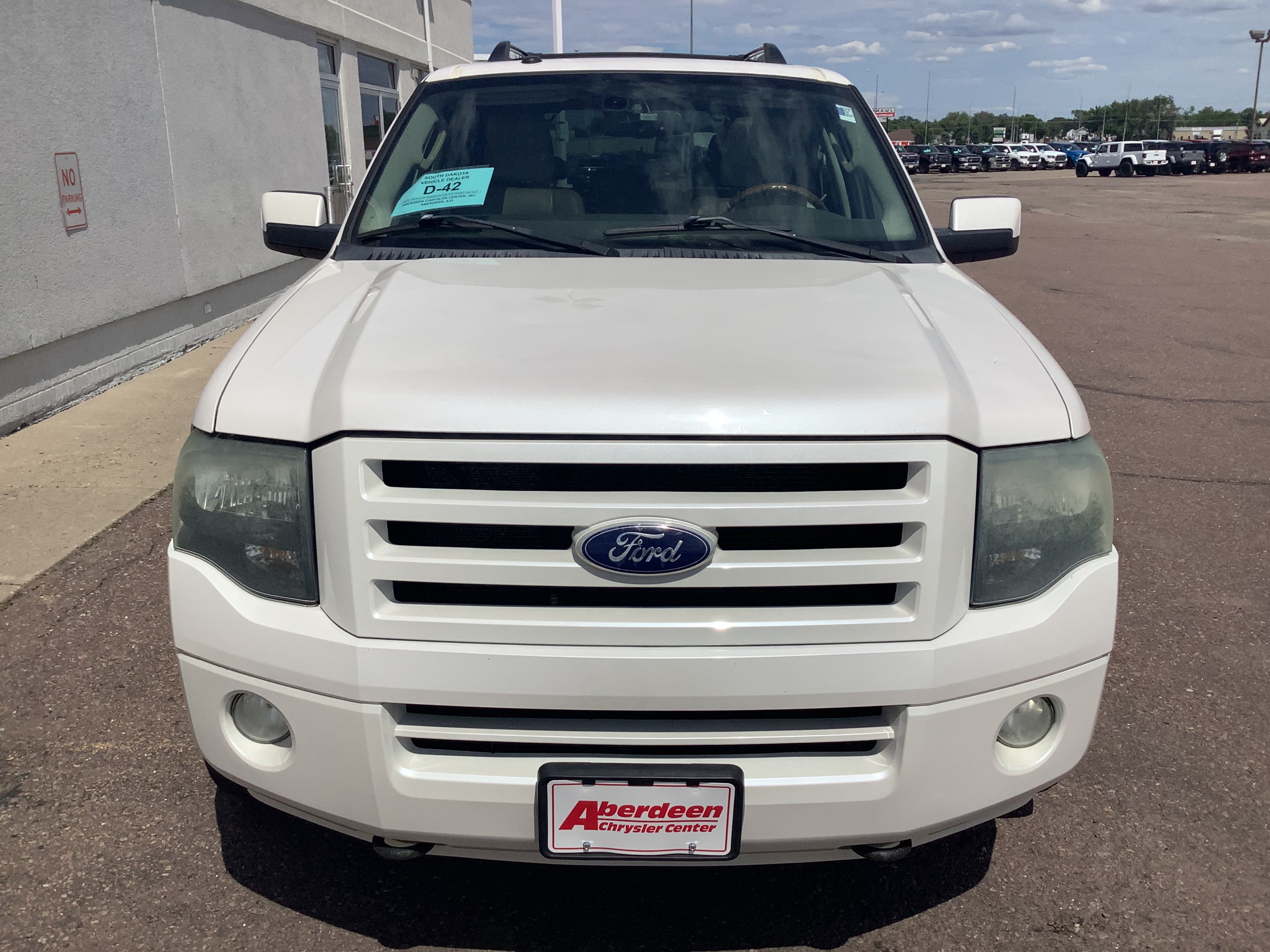 Used 2010 Ford Expedition Limited AWD/4WD image 3