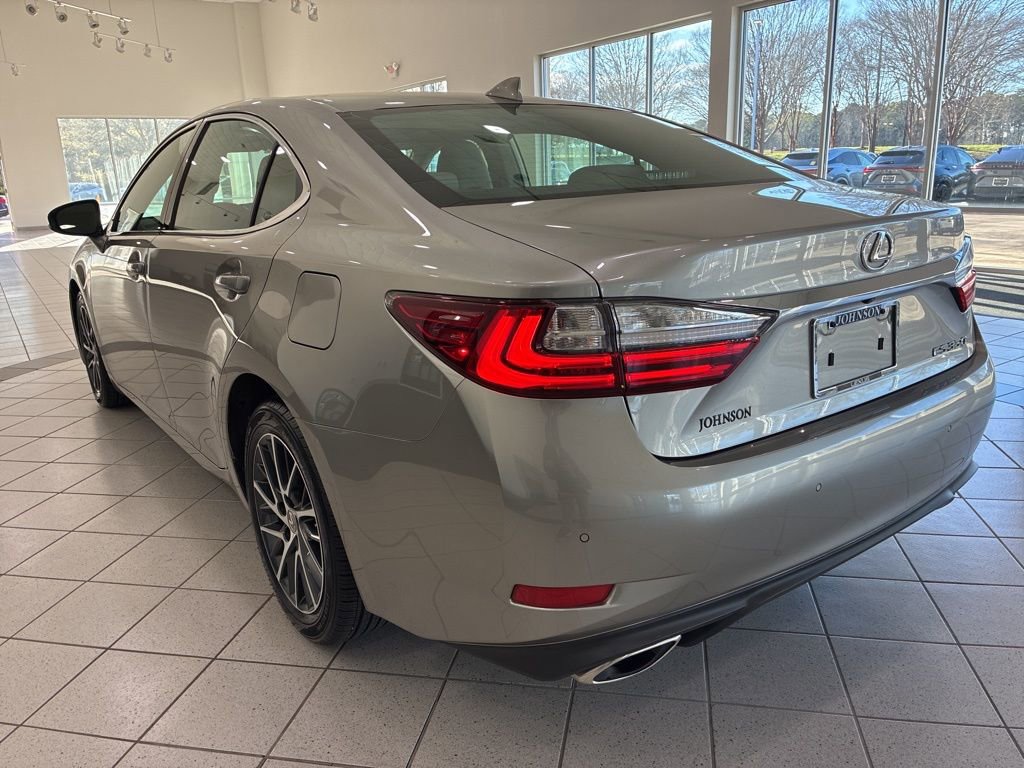 Used 2016 Lexus ES 350 350 LUXURY/SAFETY+/SMART CRUIS w/ Luxury Package w/Wood Trim image 7