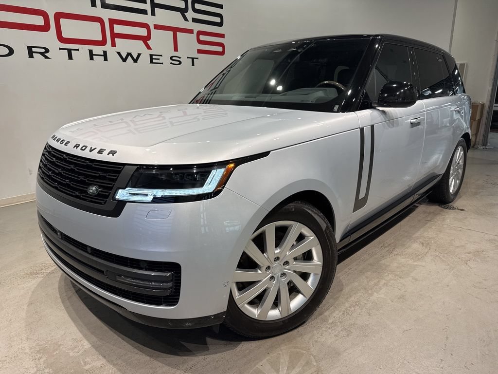 Used 2025 Land Rover Range Rover Long Wheelbase SE AWD/4WD image 2