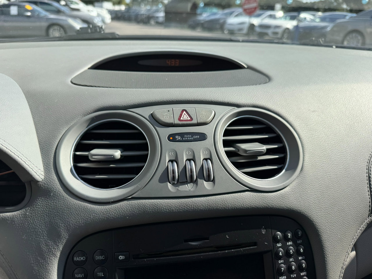 Used 2012 Mercedes-Benz SL 550 image 44