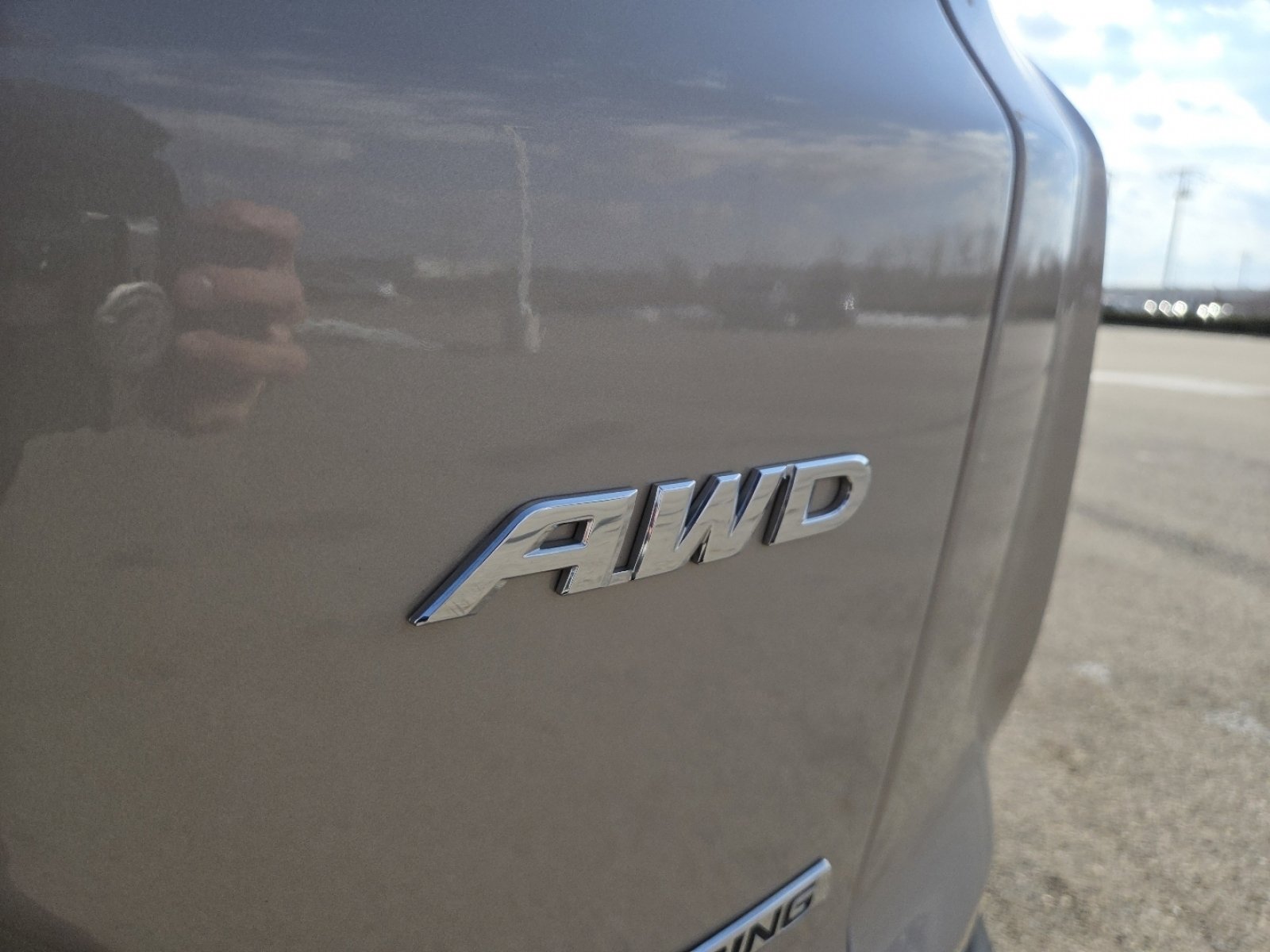 Used 2017 Honda CR-V Touring image 11