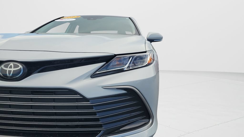 Used 2023 Toyota Camry LE w/ Convenience Package FWD image 27