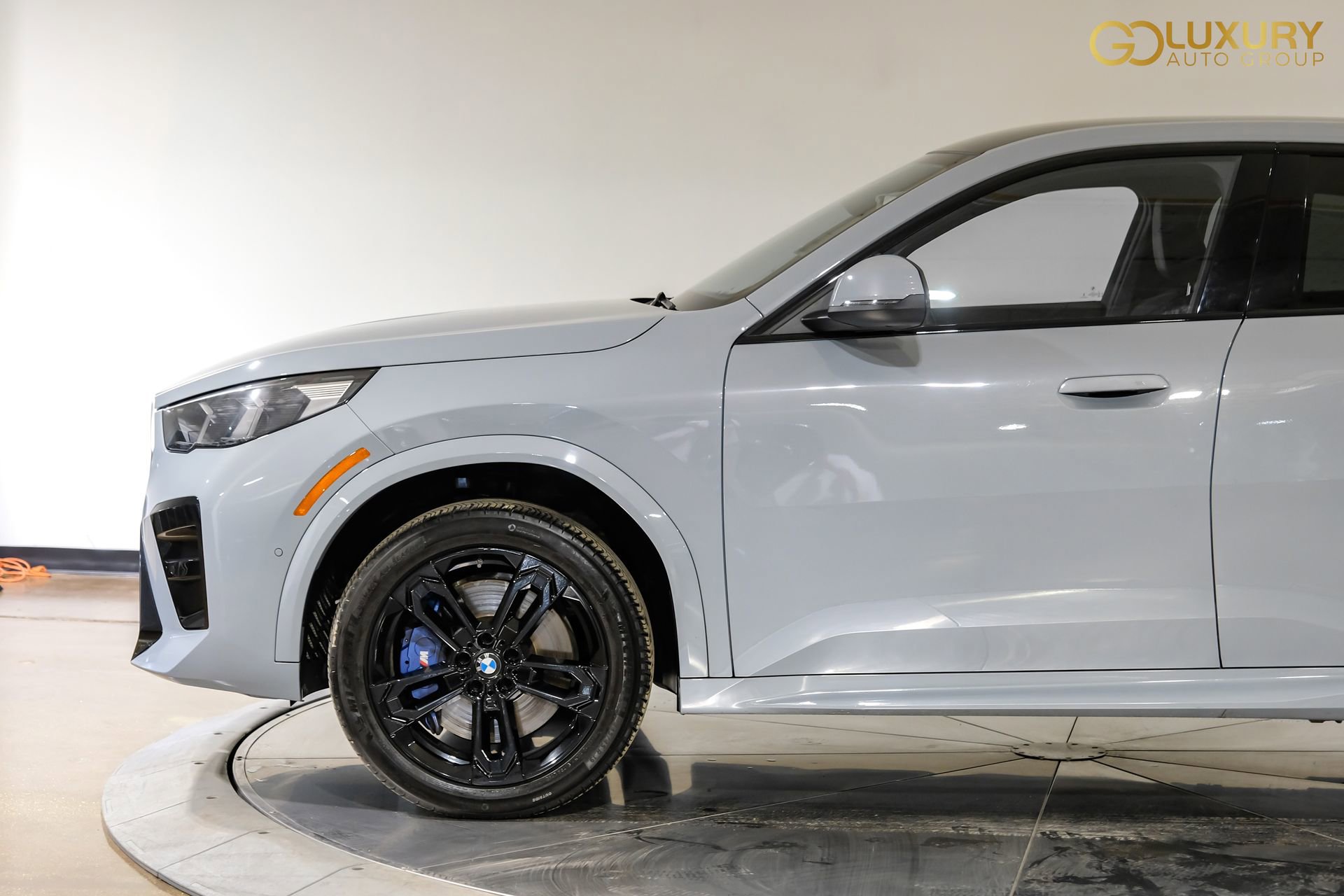 Used 2025 BMW X2 xDrive28i AWD/4WD image 14