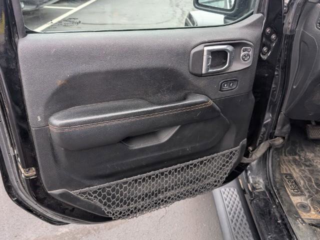 Used 2021 Jeep Gladiator Mojave w/ Dual Top Group image 15